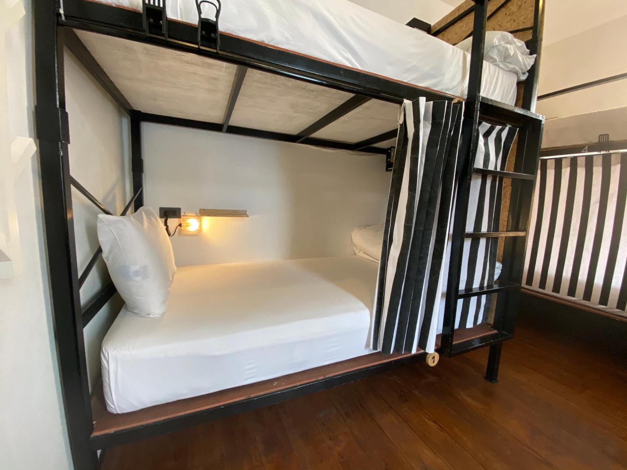 Sherloft Home & Hostel - Chiang Mai — Photos 2